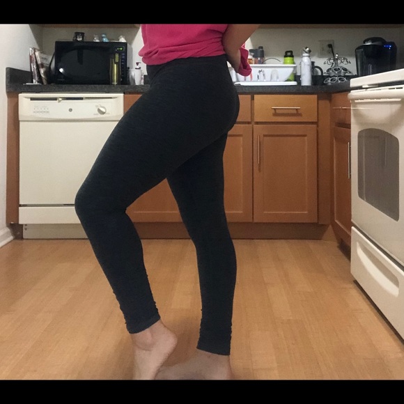 New Balance Leggings! - Picture 2 of 5
